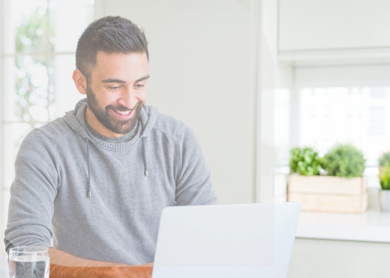 ITSM tools - support tickets - user working from home